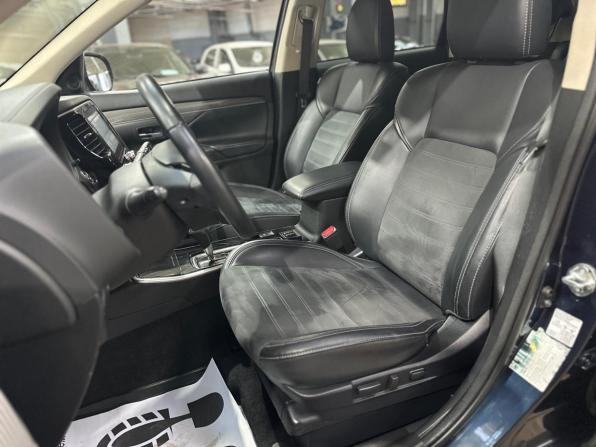 Mitsubishi Outlander III Рестайлинг 3 с пробегом 2021 года, цена 2 650 000 рублей, 66709 км, внедорожник, Автокод Объявления