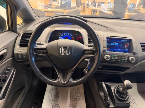 Honda Civic VIII с пробегом 2008 года, цена 658 000 рублей, 118000 км, седан, Автокод Объявления