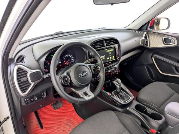 Kia Soul III с пробегом 2021 года, цена 1 850 000 рублей, 124271 км, хэтчбек, Автокод Объявления