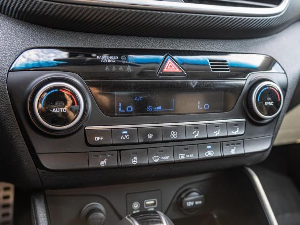 Hyundai Tucson III Рестайлинг с пробегом 2018 года, цена 2 285 000 рублей, 140533 км, внедорожник, Автокод Объявления