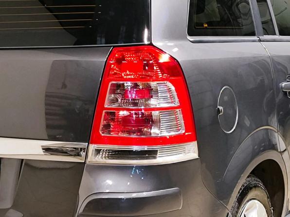 Opel Zafira B Рестайлинг с пробегом 2012 года, цена 599 000 рублей, 206554 км, компактвэн, Автокод Объявления
