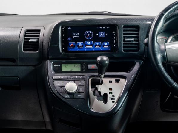 Toyota Wish I Рестайлинг с пробегом 2006 года, цена 995 000 рублей, 274360 км, компактвэн, Автокод Объявления