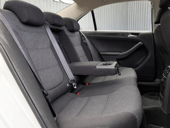 Volkswagen Jetta VI с пробегом 2014 года, цена 1 277 000 рублей, 103840 км, седан, Автокод Объявления