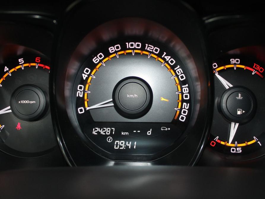 Lada (ВАЗ) Vesta I Старый Оскол  - изображение 18