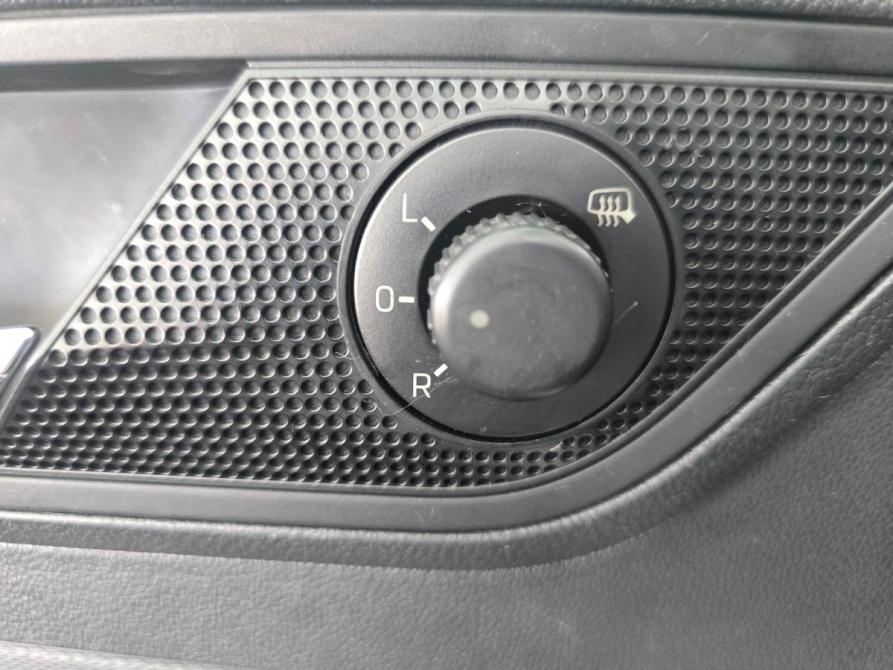 Skoda Rapid I Рестайлинг Таганрог  - изображение 7