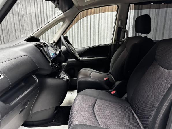 Nissan Serena IV (C26) с пробегом 2012 года, цена 1 199 000 рублей, 296064 км, минивэн, Автокод Объявления