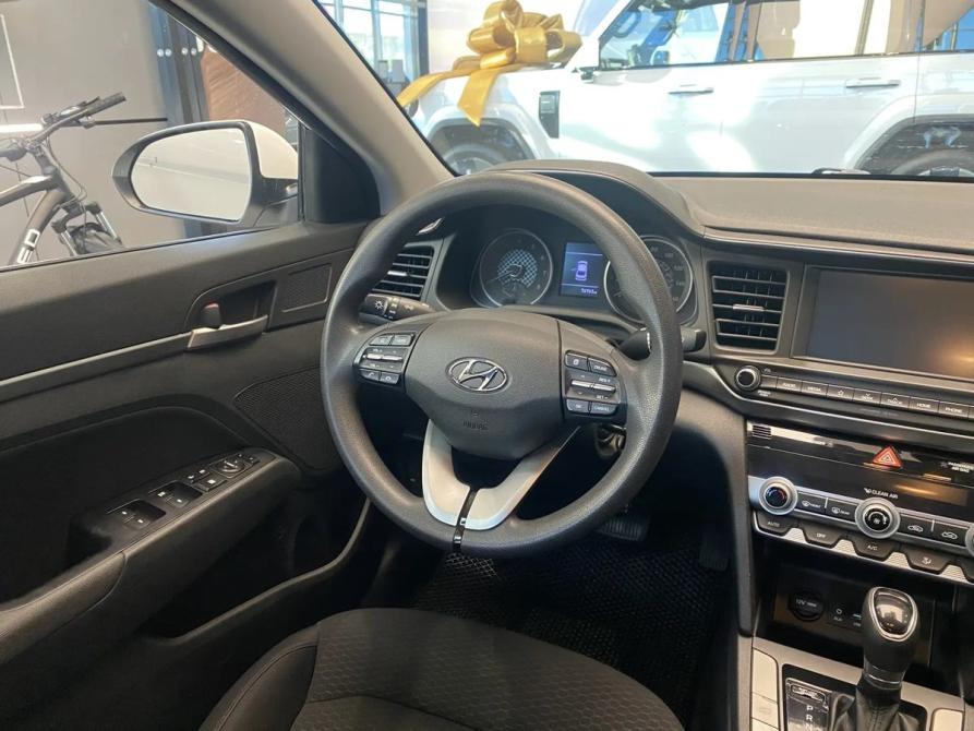 Hyundai Elantra VI (AD) Рестайлинг Екатеринбург  - изображение 17