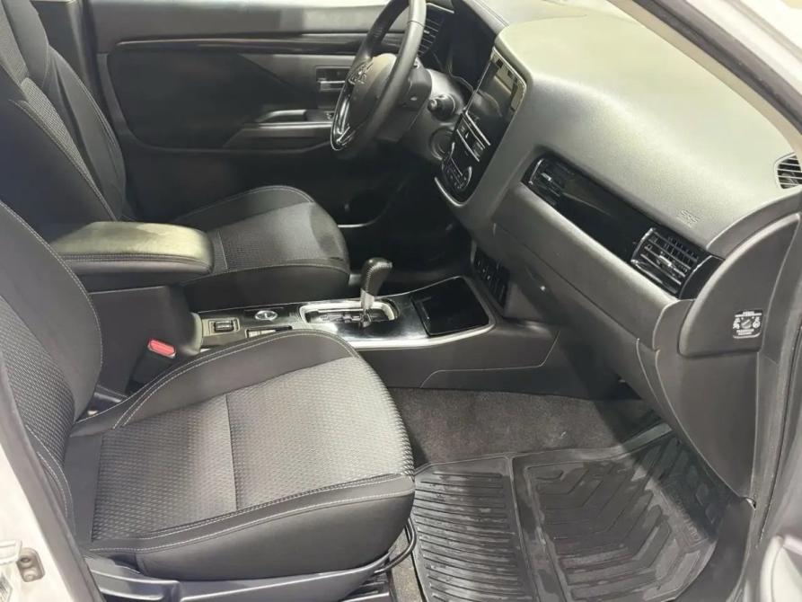 Mitsubishi Outlander III Рестайлинг 3 Саратов  - изображение 8