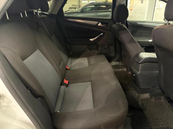 Ford Mondeo IV Рестайлинг с пробегом 2011 года, цена 697 000 рублей, 242831 км, седан, Автокод Объявления
