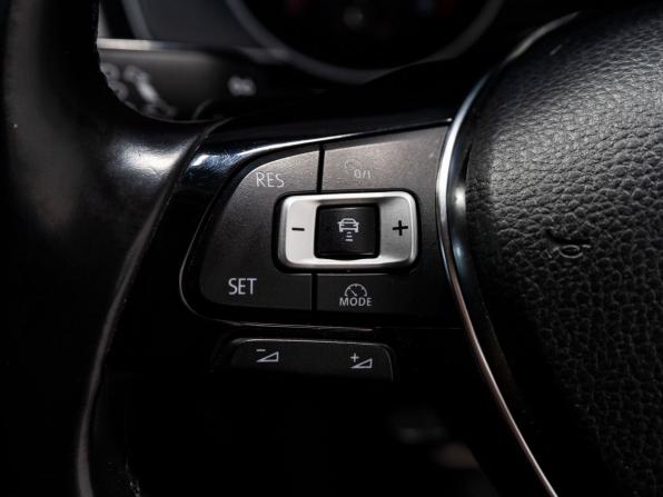 Volkswagen Passat B7 с пробегом 2015 года, цена 1 490 000 рублей, 112355 км, универсал, Автокод Объявления
