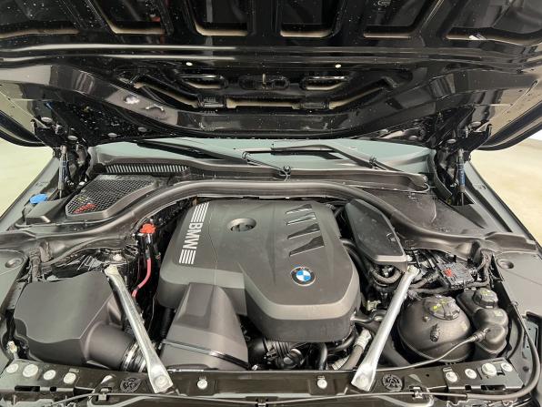 BMW 5 серии VIII (G60/G61/G68) с пробегом 2025 года, цена 9 770 000 рублей, 1481 км, седан, Автокод Объявления