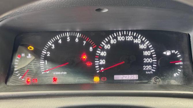 Toyota Corolla IX (E120 E130) Рестайлинг с пробегом 2006 года, цена 270 000 рублей, 243330 км, хэтчбек, Автокод Объявления