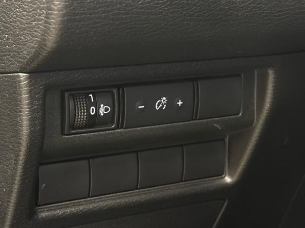 Mitsubishi L200 VI с пробегом 2025 года, цена 5 075 000 рублей, 10 км, offers.body_type.unknown, Автокод Объявления