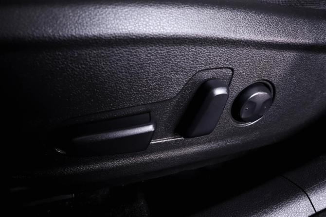 Hyundai Kona I с пробегом 2019 года, цена 1 999 000 рублей, 51000 км, внедорожник, Автокод Объявления