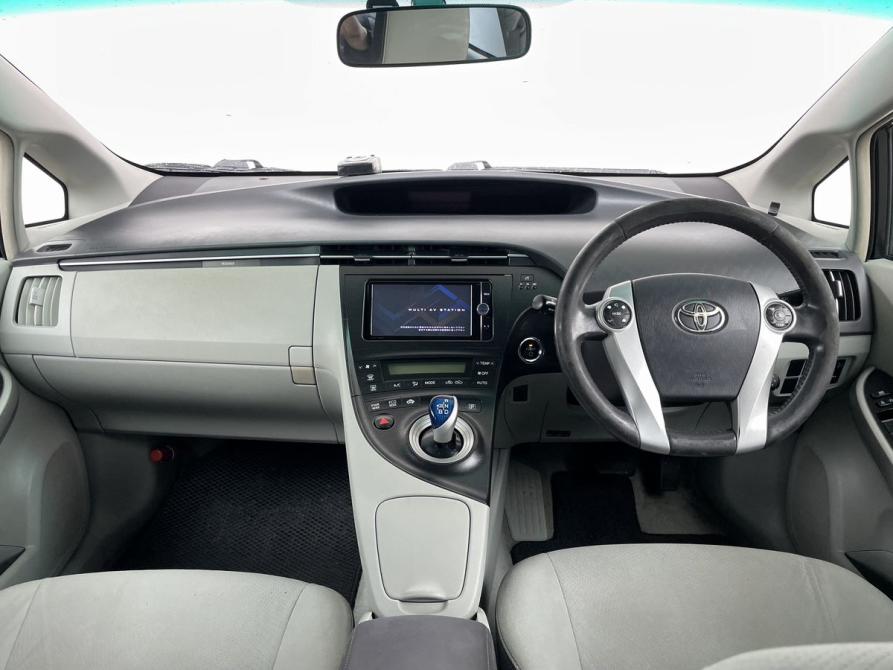 Toyota Prius III (XW30) Екатеринбург  - изображение 14
