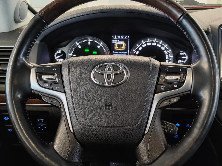 Toyota Land Cruiser 200 Series Рестайлинг 2 Санкт-Петербург  - изображение 19