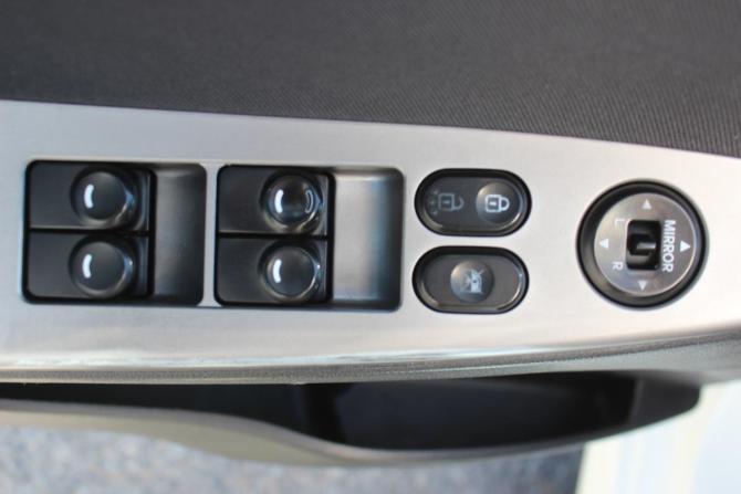 Hyundai Solaris I Рестайлинг с пробегом 2015 года, цена 1 077 000 рублей, 137172 км, седан, Автокод Объявления