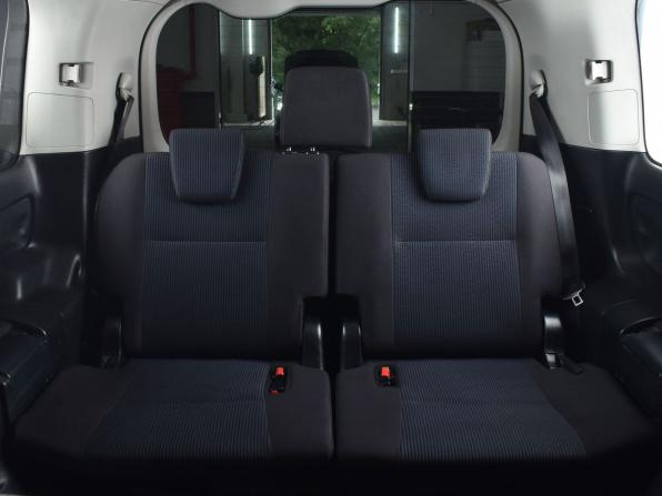 Toyota Noah III (R80) с пробегом 2014 года, цена 2 074 995 рублей, 237631 км, минивэн, Автокод Объявления