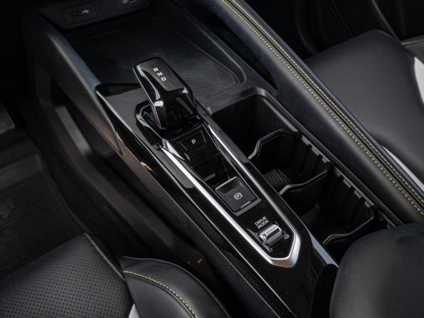 Geely Coolray I Рестайлинг с пробегом 2023 года, цена 1 999 000 рублей, 75911 км, внедорожник, Автокод Объявления