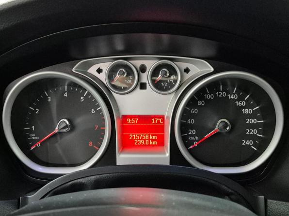 Ford Focus II Рестайлинг с пробегом 2010 года, цена 683 000 рублей, 215600 км, седан, Автокод Объявления