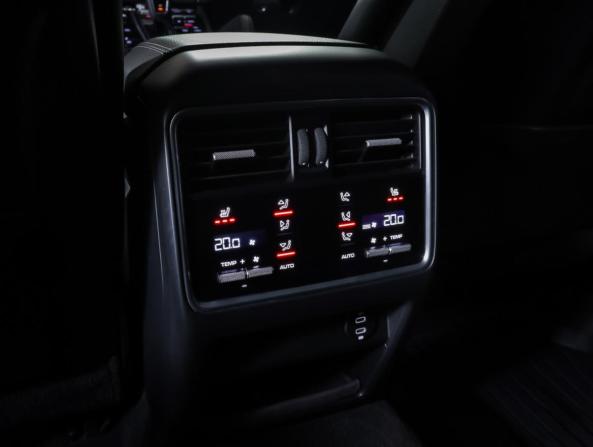 Porsche Cayenne III с пробегом 2020 года, цена 8 626 000 рублей, 44021 км, внедорожник, Автокод Объявления