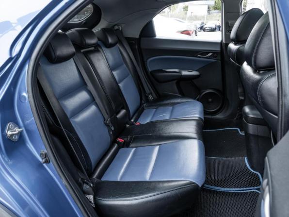 Honda Civic VIII с пробегом 2006 года, цена 664 000 рублей, 257386 км, хэтчбек, Автокод Объявления
