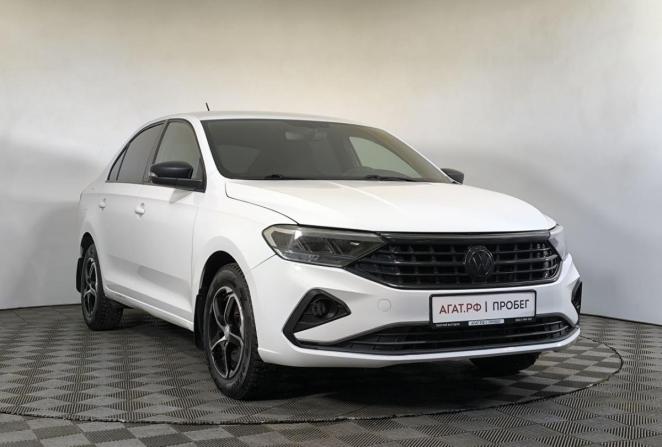Volkswagen Polo VI с пробегом 2021 года, цена 1 355 000 рублей, 135696 км, лифтбек, Автокод Объявления