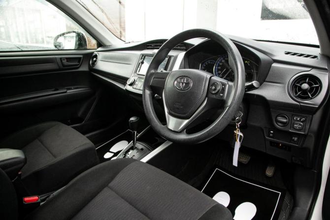 Toyota Corolla XI (E160 E170 E180) с пробегом 2016 года, цена 1 145 000 рублей, 167500 км, универсал, Автокод Объявления