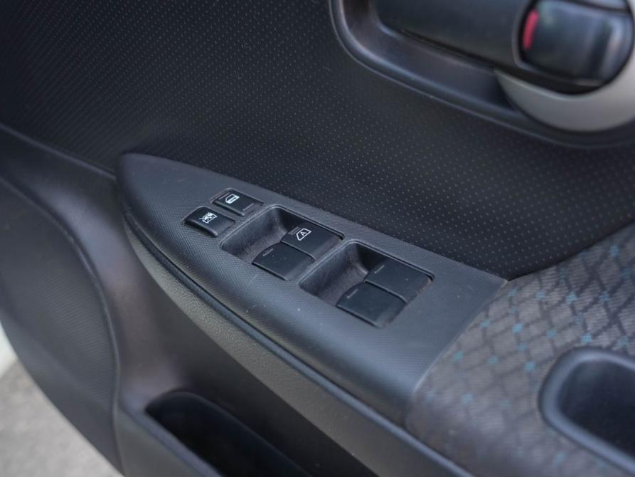 Nissan Note I Рестайлинг Новосибирск  - изображение 13