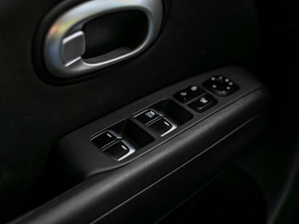 Kia Soul II Рестайлинг с пробегом 2018 года, цена 1 269 000 рублей, 259203 км, хэтчбек, Автокод Объявления