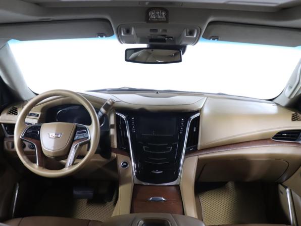 Cadillac Escalade IV с пробегом 2016 года, цена 3 690 000 рублей, 167884 км, внедорожник, Автокод Объявления