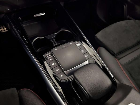 Mercedes-Benz GLB I (X247) с пробегом 2020 года, цена 3 599 000 рублей, 123100 км, внедорожник, Автокод Объявления
