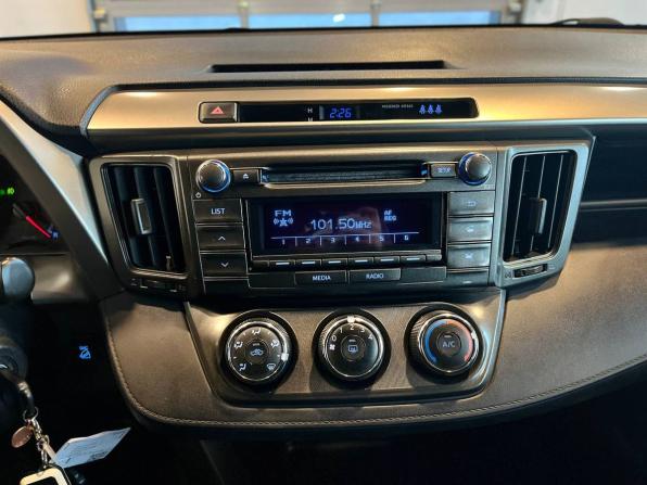Toyota RAV4 IV (XA40) с пробегом 2015 года, цена 1 890 000 рублей, 138084 км, внедорожник, Автокод Объявления