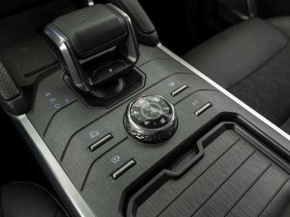 JETOUR T2 с пробегом 2024 года, цена 3 150 000 рублей, 34756 км, внедорожник, Автокод Объявления