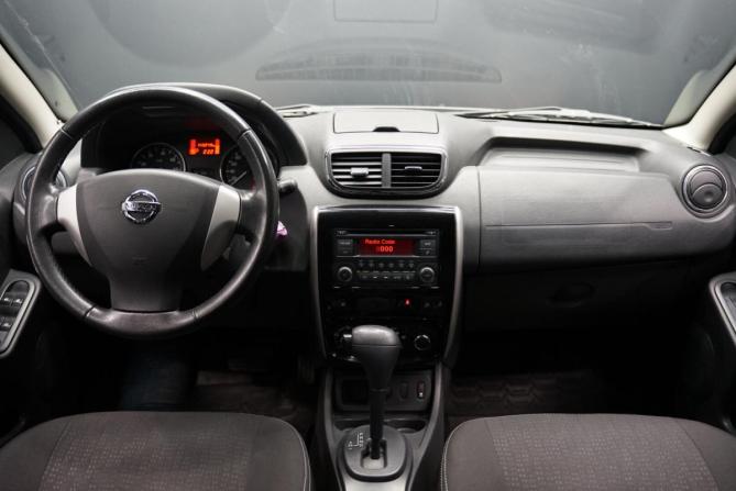 Nissan Terrano III (D10) с пробегом 2015 года, цена 1 155 000 рублей, 142000 км, внедорожник, Автокод Объявления