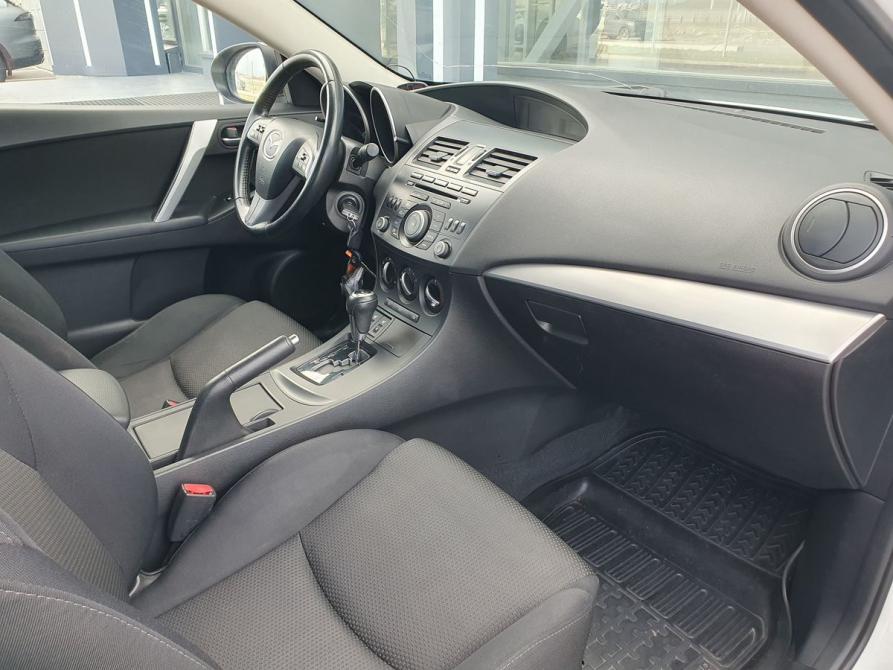 Mazda 3 II (BL) Рестайлинг Санкт-Петербург  - изображение 17
