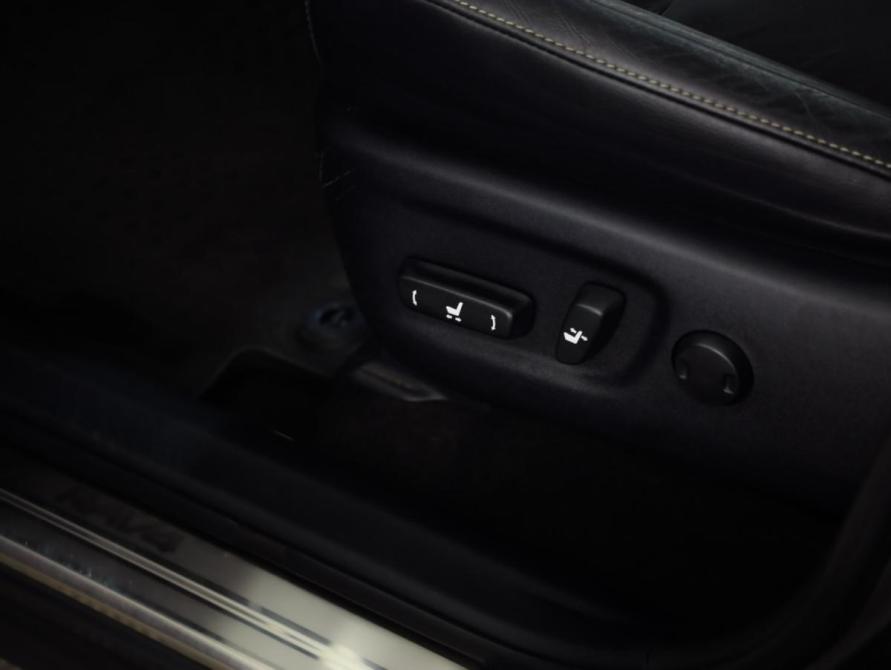 Toyota RAV4 IV (XA40) Санкт-Петербург  - изображение 19