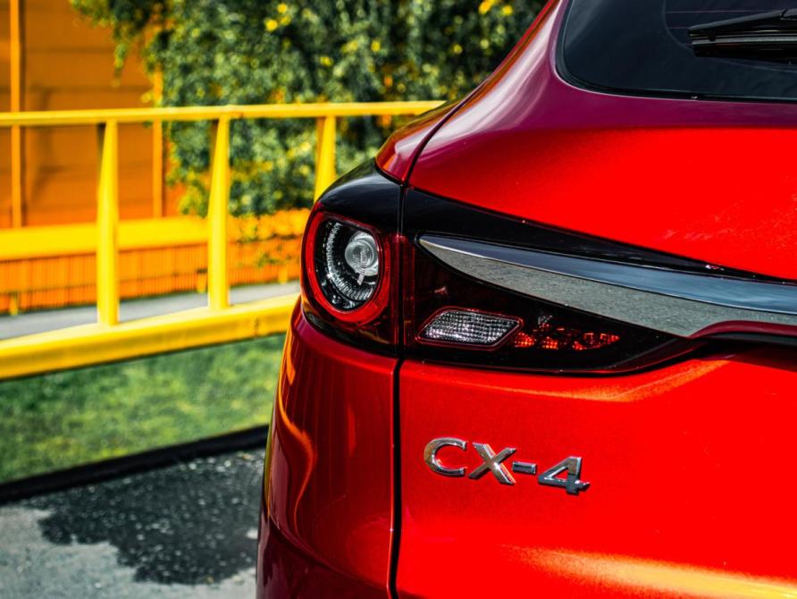 Mazda CX-4 I Рестайлинг Москва  - изображение 13