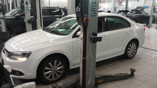 Volkswagen Jetta VI с пробегом 2014 года, цена 1 320 000 рублей, 75391 км, седан, Автокод Объявления