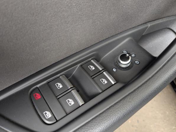 Audi A4 V (B9) с пробегом 2020 года, цена 2 795 000 рублей, 101712 км, универсал, Автокод Объявления