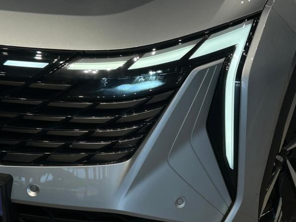 Geely Atlas II с пробегом 2024 года, цена 2 713 000 рублей, 56806 км, внедорожник, Автокод Объявления