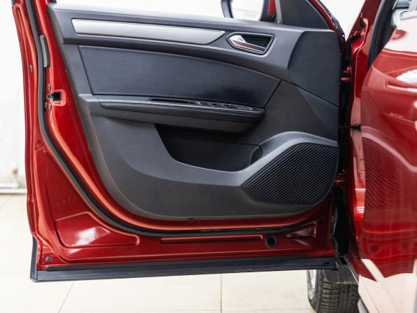 Renault Arkana I с пробегом 2019 года, цена 1 398 000 рублей, 136666 км, внедорожник, Автокод Объявления