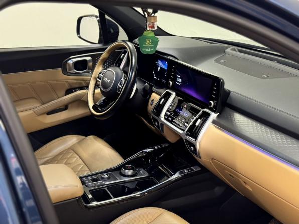 Kia Sorento IV с пробегом 2022 года, цена 3 850 000 рублей, 88338 км, внедорожник, Автокод Объявления