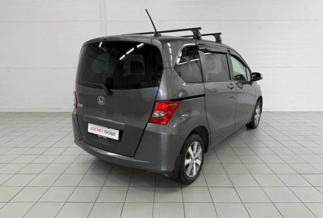 Honda Freed I с пробегом 2009 года, цена 1 030 000 рублей, 159067 км, компактвэн, Автокод Объявления