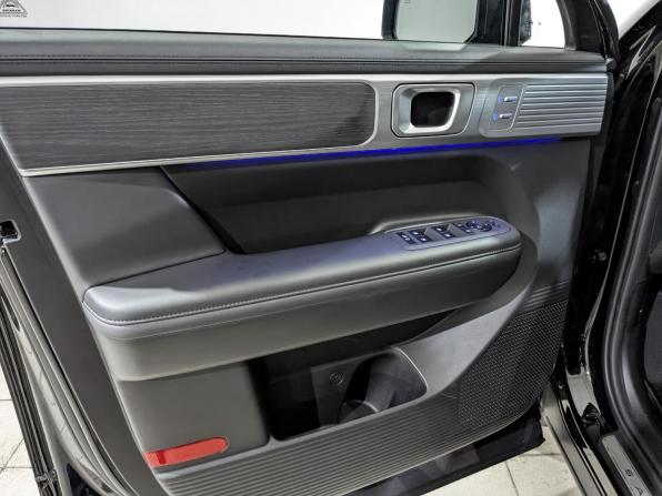 Hyundai Santa Fe V (MX5) с пробегом 2025 года, цена 5 300 000 рублей, 2852 км, внедорожник, Автокод Объявления
