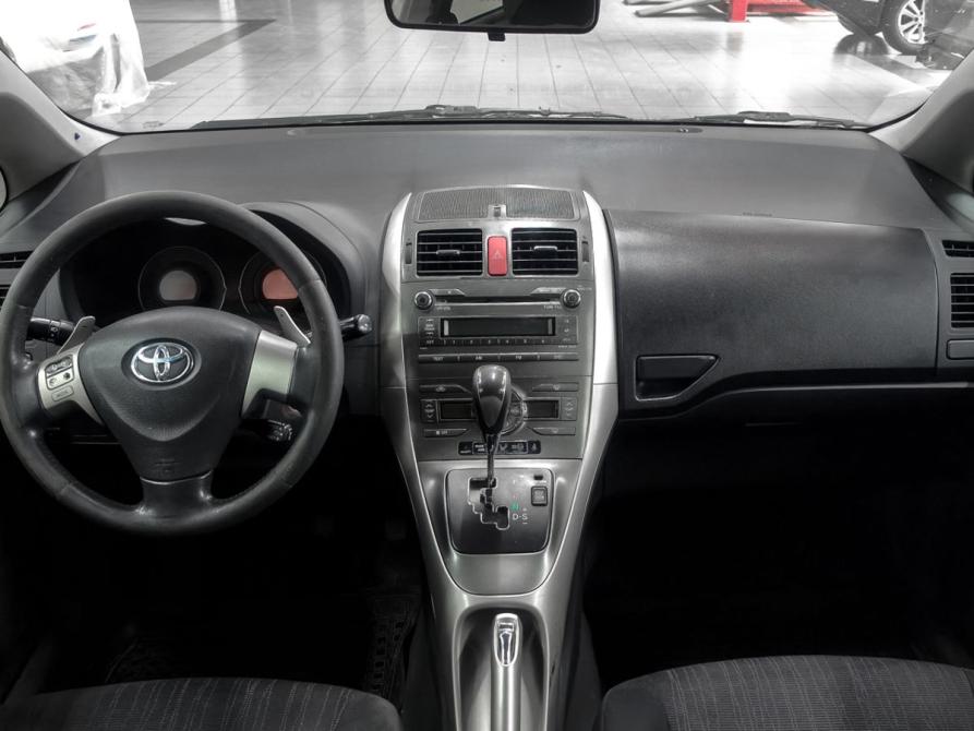 Toyota Auris I Ростов-на-Дону  - изображение 7
