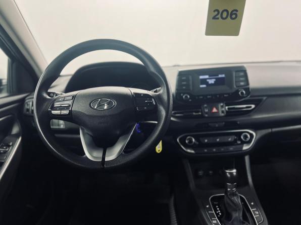 Hyundai i30 III Рестайлинг 2 с пробегом 2023 года, цена 1 690 000 рублей, 137500 км, универсал, Автокод Объявления