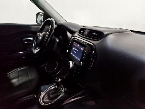 Kia Soul II Рестайлинг с пробегом 2017 года, цена 1 509 000 рублей, 163952 км, хэтчбек, Автокод Объявления
