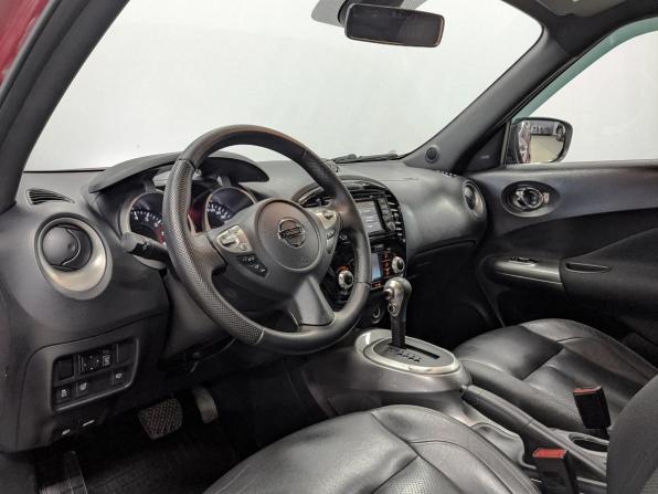Nissan Juke I Рестайлинг с пробегом 2017 года, цена 1 300 000 рублей, 121006 км, внедорожник, Автокод Объявления