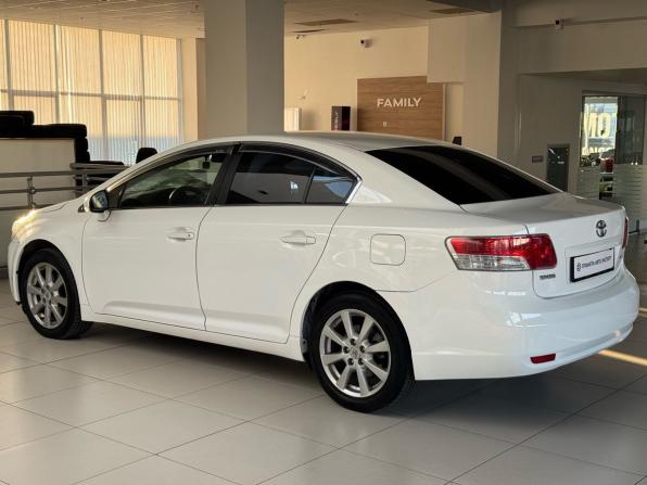 Toyota Avensis III с пробегом 2010 года, цена 1 030 000 рублей, 204550 км, седан, Автокод Объявления